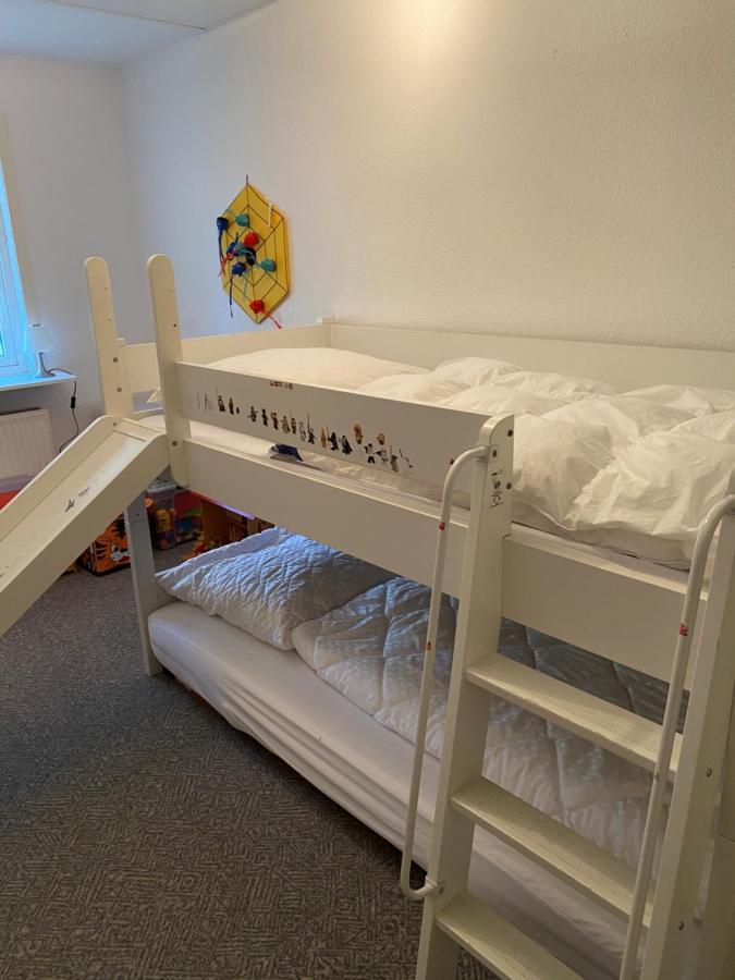 Freistehendes Einfamilienhaus Mit Boddenblick Naehe Ostsee Fuhlendorf  エクステリア 写真